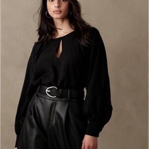 Banana Republic Cropped Keyhole Top